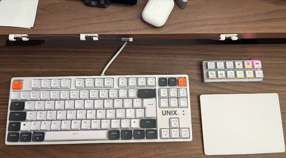 Foto do meu teclado K576W-R