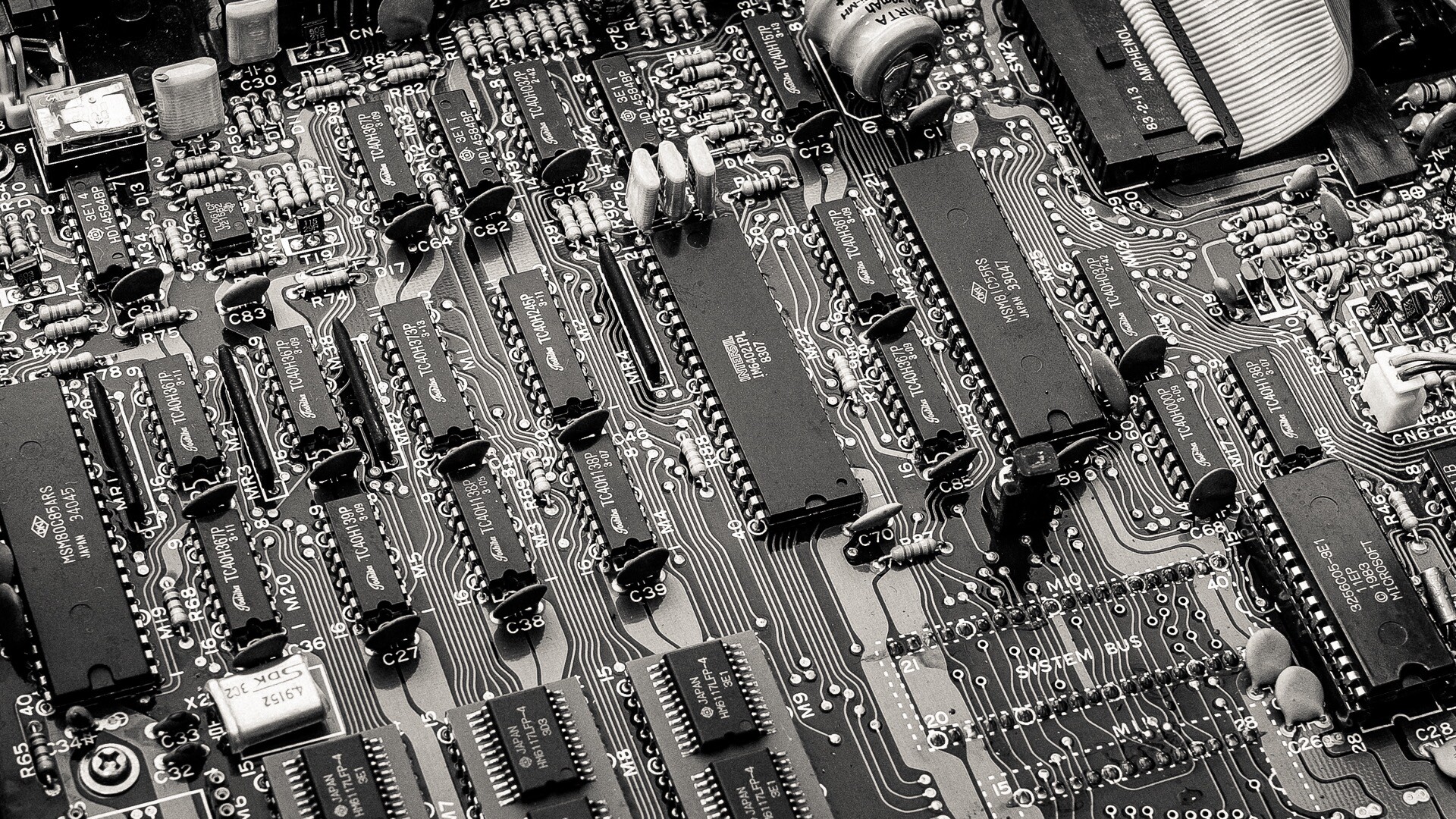 Foto em 1080p da placa de um Model 100