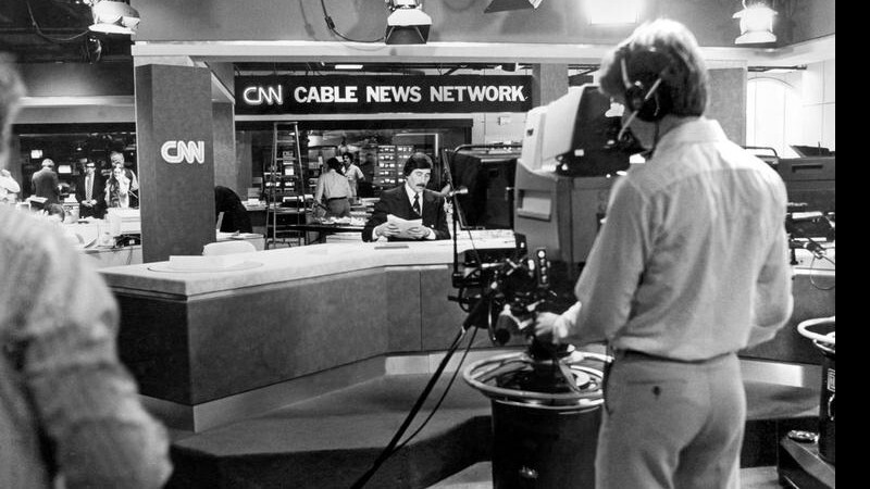 Estúdio da CNN na época do lançamento