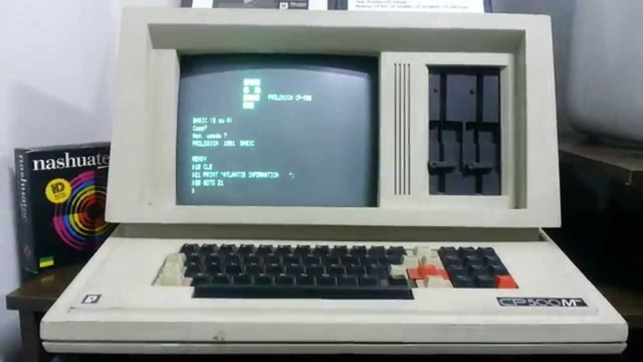 Um modelo tardio de CP500, o M80C (o C é de “compacto“), compatível com CP/M