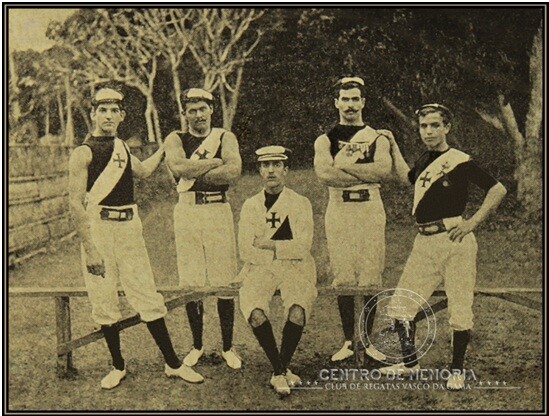 O uniforme original do Vasco, criado em 1899