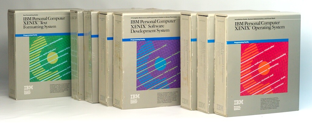 Caixas de manuais do Xenix para o IBM PC