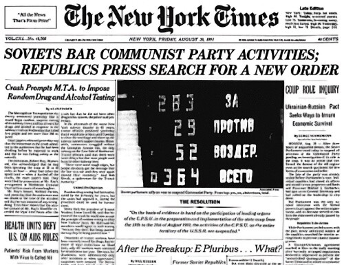Capa do New York Times com a manchete: Soviets Bar Communist Party Activities; Republics Press Search For A New Order
