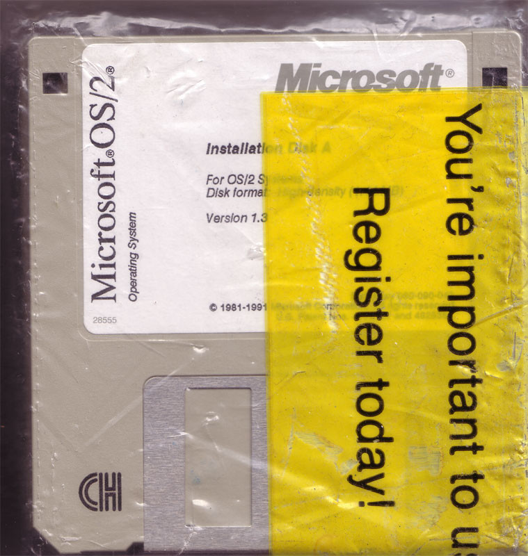 Disquete do OS/2 com a marca da Microsoft