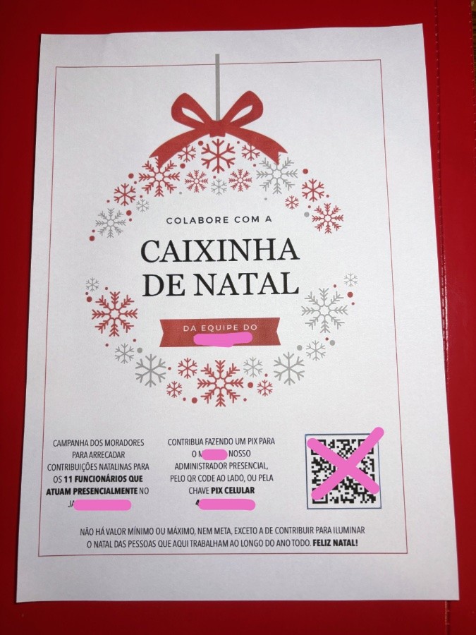 Cartaz com o título “Colabore com a caixinha de natal“ e texto explicando como o morador pode fazer a sua contribuição