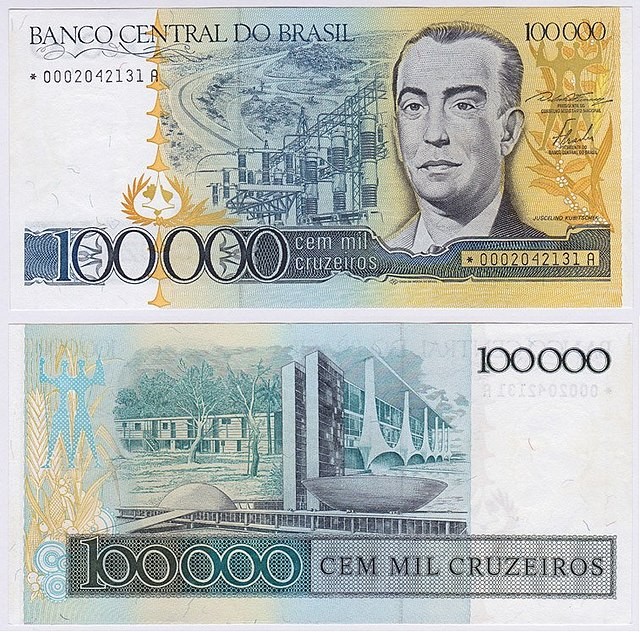 Frente e verso da nota de Cr$ 100.000, com a efígie de Juscelino Kubitschek e o COngresso Nacional.
