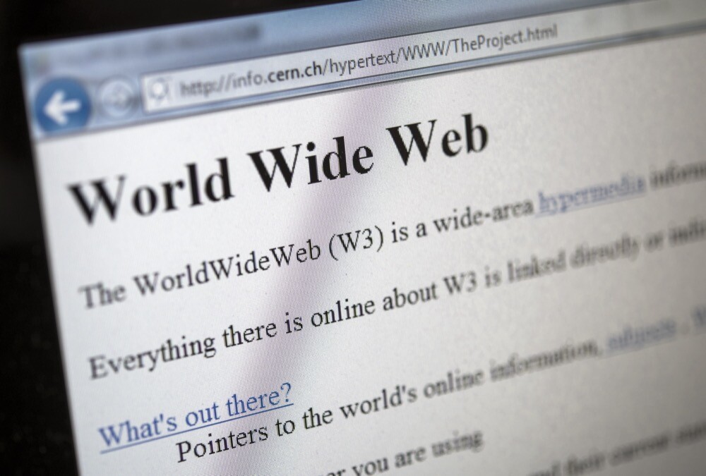 Página web descrevendo a web e hospedada no servidor do CERN