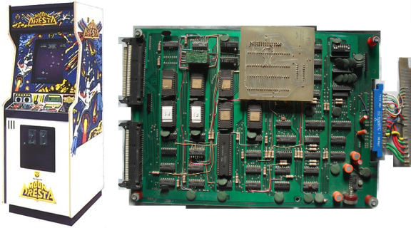 A máquina Moon Cresta e uma das suas placas