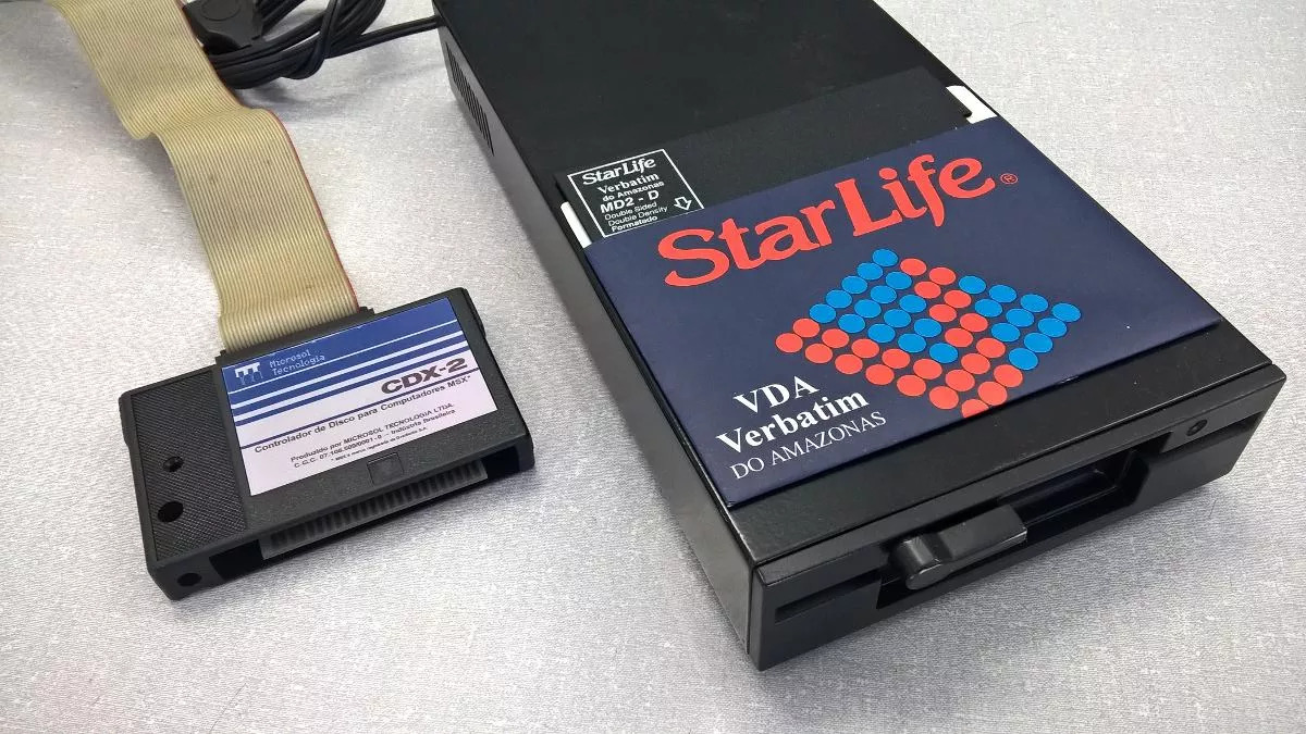 Um modelo posterior (meia altura e dupla face) de drive da Microsol