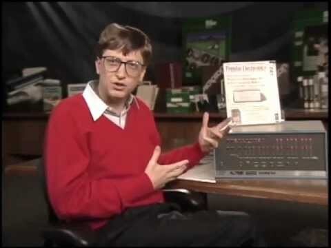 O jovem Bill Gates e um Altair 8800