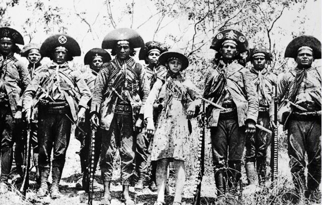 Lampião e Maria Bonita entre os cangaceiros