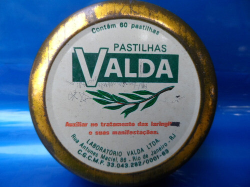 Uma lata de versão clássica da Valda