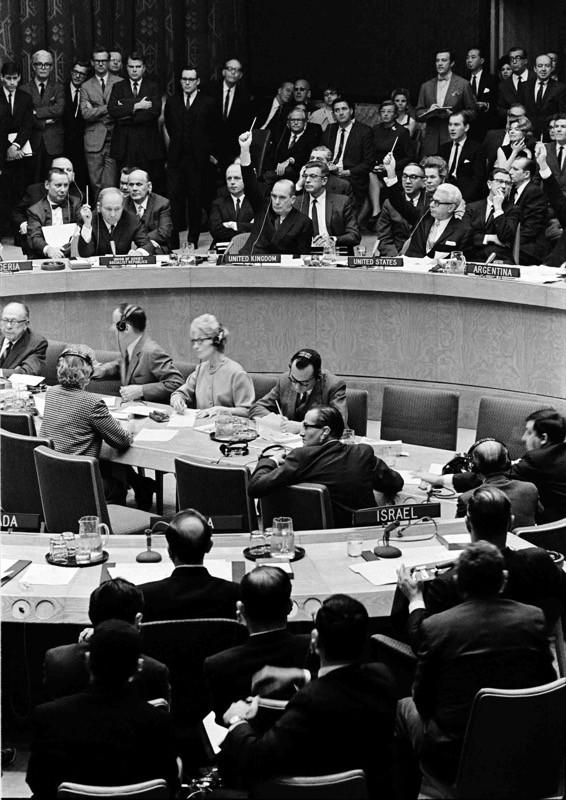 Deliberações sobre a Resolução 242 na ONU, vistas a partir da bancada de Israel