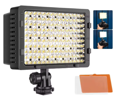 Foto comercial de uma iluminadora CN-160, com 160 leds e base para tripé e hot shoe