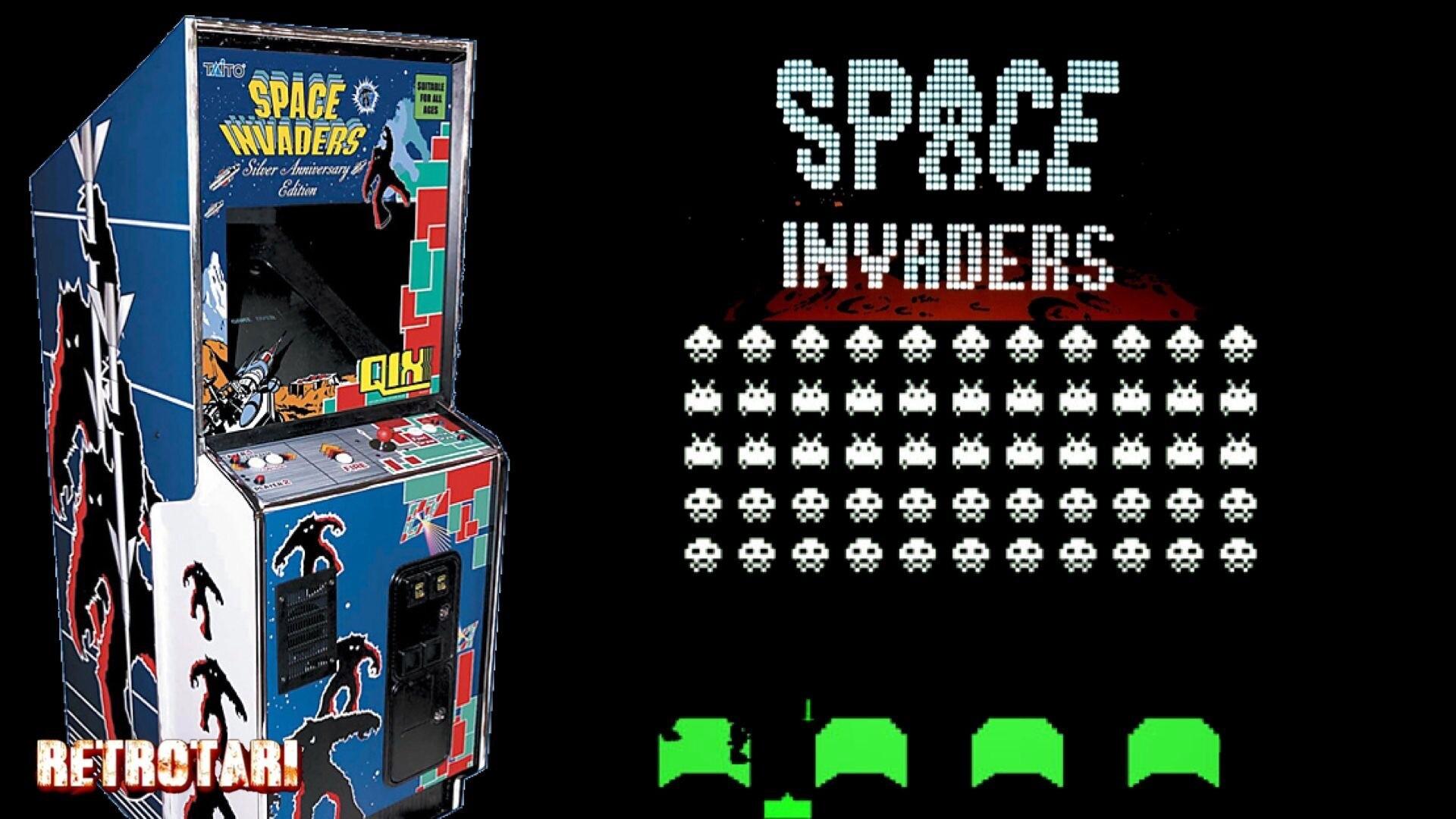 Foto da máquina e print da tela do Space Invaders